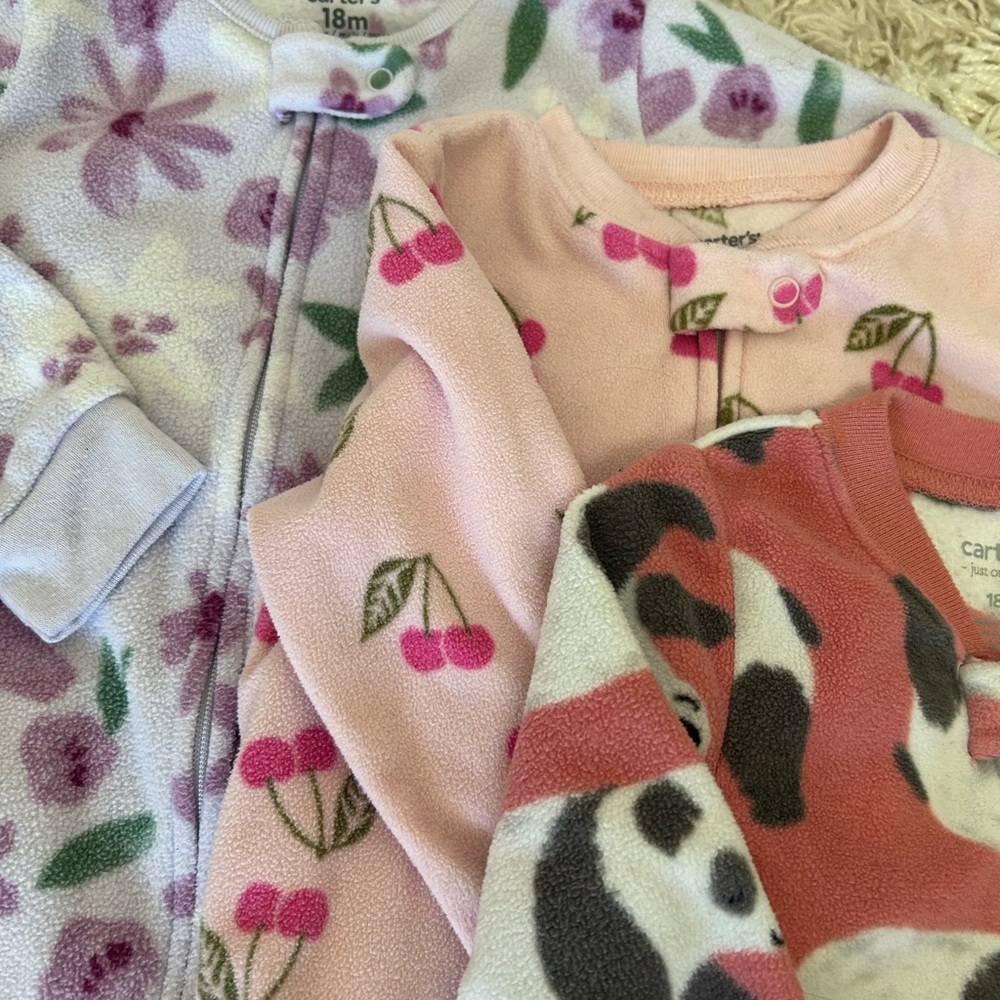 Carters PJ Bundle - Picture 2 of 6